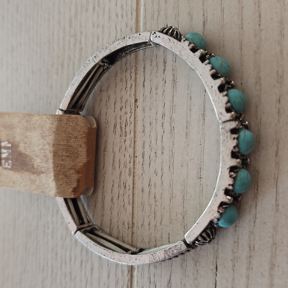 Turquoise Silver Bracelet - Picture 2 of 3